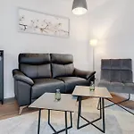 Fuer Messen Und Freizeit Хемминген